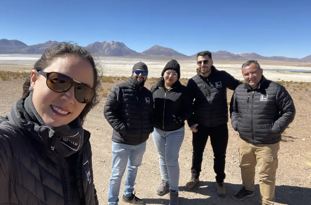 77eed4d4-d95b-40c8-8cdf-00282ee76844 - copia (3) (2)