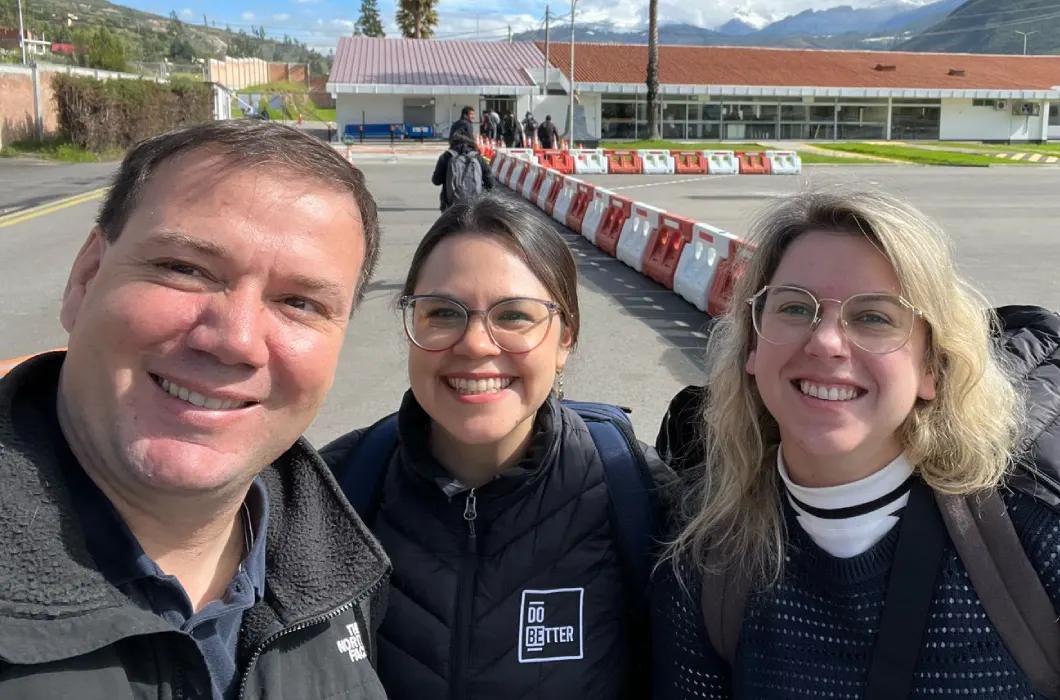 77eed4d4-d95b-40c8-8cdf-00282ee76844 - copia (3)