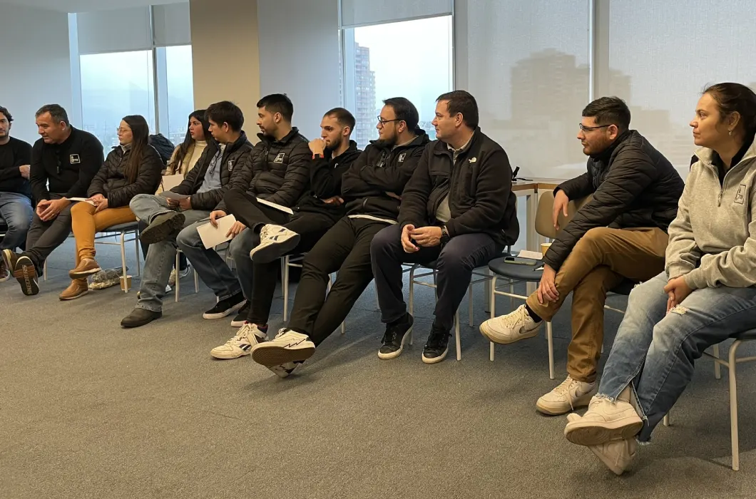 77eed4d4-d95b-40c8-8cdf-00282ee76844 - copia (5)